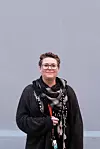 Sarah Forsudd merker stor konkurranse fra nabokommunene.