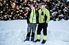 – Vi lager arbeidskarer her, sier lærer Christian Dragøy (t.h) og klapper Asbjørn Jansen (18) på skulderen.