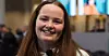 Mathilde Hellum (20) har egen institusjonserfaring. Hun går på skole og jobber som proff med fagansvar for institusjon i Forandringsfabrikken.