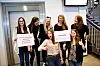 STOLTE: Sosionomstudentene  Katrine Aasheim (bak f.v.) Malene Hallandvik, Guro Jacobsen, Hanna Charlotte Hananger og Hilde Elvine Risan. 
Foran f.v. Solveig Svensen og Eva Thingbø.