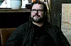 Kjell Moberg har jobbet med ungdom i mange år. Både på og utenfor teaterscena.
