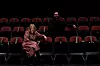 Både skuespiller Hege Aga Edelsteen og regissør Kjell Moberg tente på manuset til Jenta med bombene som er skrevet av den danske dramatikeren Tue Biering.