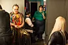 - Dette er omvendt integrering, mener vernepleier og show-impressario Carina Carlsen.