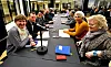 HISTORISK: For første gang på 20 år kom partene til enighet uten Riksmekleren i et hovedoppgjør i kommunesektoren. Mette Nord (t.v.) fra Fagforbundet ledet delegasjonen. Foran t.h. FO-leder Mimmi Kvisvik.