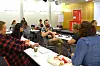 Magnus N.C.D. Nyeng (i midten) er snart ferdig utdannet vernepleier, men hadde aldri øvd på å komme seg ut av noens grep før han denne helga deltok på FO-studentenes konferanse om vold og trusler.