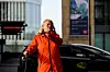 Vanligvis er LO Kommune en delegasjon på 25 når lønna forhandles i kommunesektoren. I år er Mimmi Kvisvik én av fem som får møte på Thon Hotel Opera. De skal ha Teams-møter med de andre delegasjonene, og det gjør at forhandlingene kan ta lengre tid enn vanlig.