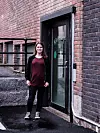 For å dekke alles behov, er det ansatt mange ulike profesjoner i rusteamet som også jobber i Kjeller'n. Sosionom Kathrine Fauske er mest utegående. De dagene hun er i Kjeller'n, blir hun ofte spurt om sosialfaglige spørsmål.