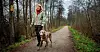 For Trine Strømnes har turene med hunden Maple blitt et friminutt i hverdagen etter at hørselen ble dårlig.