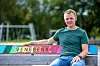 Sven Tore Sørdal fikk jobb som miljøterapeut på Øyra skule.