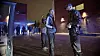 PÅ KINO: Scene fra filmen Barneraneren. Noah og kameratene blir tatt av politiet for kjøring uten sertifikat. Foto: