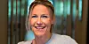 PROGRAMLEDER: Helene Sandvig sjekker inn på institusjoner og bor der i fem dager.