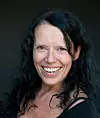 Marit Sanner, Fabrikkleder i Forandringsfabrikken, understreker at undersøkelsen legger vekt på barnas råd til barnevernet, ikke på forholdene i familien eller fosterfamilien.