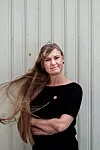 – Det er naturlig for meg som sosialarbeider og også være politisk aktiv. Det er politikk og sosialfag i alt vi gjør. Det handler om å forstå og ønske en endring i samfunnet, sier Grete Wold.