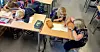 Selv om mange partier synes miljøterapeuter i skolen er viktige, ønsker de ikke å lovfeste dem. Bilde er tatt i en annen sammenheng. Illustrasjonsfoto.