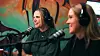 Programlederne, her ved Hanne Glemmestad (t.v.) og Marit Isaksen, vil gjerne ha tips fra lytterne om mulige temaer og gjester.