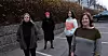Runa Sommarset (f.v.), Karen Olsen, Olivia Salles og Desiree Aronsen jobber i Sagene barnevernstjenestene. De tror ikke de ville valgt barnevern hvis de skulle begynt å studere igjen, hvis de måtte ta en mastergrad.