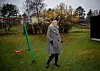Det måtte en pandemi til for at Marie Louise Modvar (39) skulle gi slipp på klesbransjen. Nå vil hun jobbe med vanskeligstilte barn.