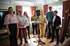 I Arendalsuka inviterte SOS-barnebyer til debatt om den polariserte nettdebatten. F.v.: Ina Libak, tidligere AUF-leder var ordstyrer, Merethe Løland deltok fra Organisasjonen for barnevernsforeldre, Silje Sveum fra Landsforeningen for barnevernsbarn, Ole Henrik Kråkenes fra FO, Janne Amble fra TV2, Øystein Sørvig fra SOS-barnebyer og Ingvild Endestad fra Analyse & Tall.