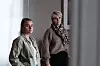 Tillitsvalgt Ingrid Mæland (t.v.) og virksomhetsleder Anne-Grete Andreassen er opprørte over at senteret blir lagt ned.