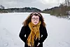 Kristin Oudmayer bor ved Bondivann i Asker en halvtimes tid utenfor Oslo. Hun gleder seg til hun igjen kan ta toget inn til byen og gå på jobb i Unicefs lokaler.