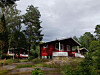 BITTER STRID: Tidligere papirarbeidere ved Tofte papirfabrikk har havnet i bitter strid med Fellesforbundet om eiendomsretten til til blant annet disse hyttene på Rødtangen i Hurum.