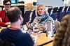 Mimmi Kvisvik hadde nylig med seg en rekke politikere til Nav Sagene for å høre hva de ansatte hadde å si om sin arbeidshverdag.