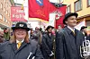 TOGET: Musikanter fra Lungegaarden musikkorps leder an i toget i Bergen.
