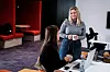 Ellen Weel Strømshaug begynte å jobbe på sosialkontoret i Fredrikstad i 2005. Hun trives godt og følger i dag opp deltakere tett for at de skal komme i jobb og har mye kontakt med arbeidsgivere.