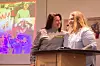 FO og Landsforeningen for barnevernsbarn har stått sammen om kampanjen #takkmamma #takkpappa. Her med Kathrine Haugland Martinsen og Vilde Adolfsen.