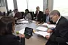 FORNØYD: Forhandlingsleder Odd-Haldgeir Larsen (th) var godt fornøyd med resultatet for de sykehusansatte.