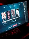 E-sport er et nytt tilbud ved fritidssenteret. Det var det lokale idrettslaget som tok initiativet. De stiller med pengene, mens fritiddssenteret sitter på kompetansen og lokaler.