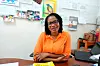 Vanessa Adu-Akorsah er rektor ved New Horizon spesialskole og veileder de norske studentene.