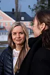 Hilde Siraas viser til det et av barna har skrevet etter å ha være med på gruppesamtalene: «Jeg blir trist når jeg hører på de andre sine historier og opplevelser som er vanskelige. Men tenker det er godt for de og en lettelse å få fortalt. Og jeg vet at gruppelederne tar seg av det som blir sagt.»