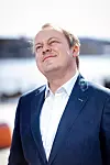 Erlend Wiborg i Frp kan tenke seg å bli minister for arbeids- og sosialfeltet.