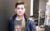ASYLSØKER: Farhad Senzai (16) er enslig mindreårig asylsøker fra Afghanistan. Han sliter med å klare seg for 3080 kroner i måneden og skjønner ikke at noen tror det er mulig å sende penger til andre.