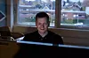 Odd Hallvard Brekke er barnevernspedagogstudent, men har allerede fått en fot innenfor hos Gamingkontaktene. For en som alltid har vært interessert i gaming, er det en drømmejobb.
