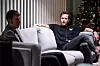 Her sitter jobbspesialist Ole Martin Hanssen sammen med Petter Østreng i FO sine lokaler.