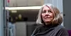 Kristin Mettenes, lederen i Bokollektivet som tilhører Oslo Krisesenter, synes det er bra at æresrelatert vold får oppmerksomhet, men hun er også litt kritisk.