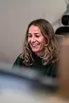 Stine Warren trives godt i den nye jobben ved Heggeli Familiehjem.