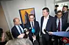 NHO-direktør Ole Erik Almlid, riksmekler Mats Wilhelm Ruland og LO-leder Hans-Christian Gabrielsen orienterer pressen om resultatet.