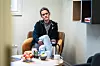 Her sitter Martine Howden i et av samtalerommene hos Frelsesarmeen hvor de møter innsatte og akkurat løslatte til samtaler.