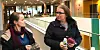 NYTTIG PÅFYLL: Jeanette Arntzen (t.v.) og Anne-Lene Baastad synes de lærer mye, for eksempel at de må bruke mye mer teori i barnevernshverdagen.