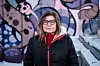 Inger Lybekk opplever at deltakerne lærer å bruke stemmen sin på treffene. – Mange av dem har ikke snakka noe særlig før de kommer hit, sier vernepleieren.