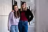 Marie Jernæs (t.v.) og Elisabeth Venås synes det er rart at det er så store lønnsforskjeller blant vernepleiere også i Oslo kommune.
