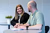 Karen Farquhar trives godt som avdelingsleder, men hun vil ikke høyere opp i systemet. Hun synes det er fint å kunne ha kontakt med miljøet på institusjonene.