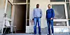 PÅ SISTE VERSET: Daglig leder Abdikarim Dahir Osmael (t.v.) og HK-tillitvalgt Akeel Alijabrey synes det både er trist og vanskelig at asylmottaket legges ned – spesielt for beboerne.