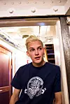 – Jeg fant meg selv her. Jeg skjønte hvor mye jeg liker å lage mat, sier Ivan Evanger.