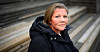 Lise Krangnes og andre barnevernsledere må bruke millionbeløp på innleide konsulenter. - Jeg har ikke noe annet valg, sier hun.