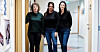 De tre barnevernsansatte synes de klarte å drive et godt barnevern da kommunen hadde alt ansvaret. Fra venstre står Mette Holtan-Tøraasen, Trude Gro Andresen og Ellen Mossige Martinsen.